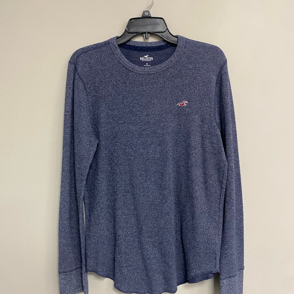 Hollister Men's Heathered Navy Long Sleeve Tee